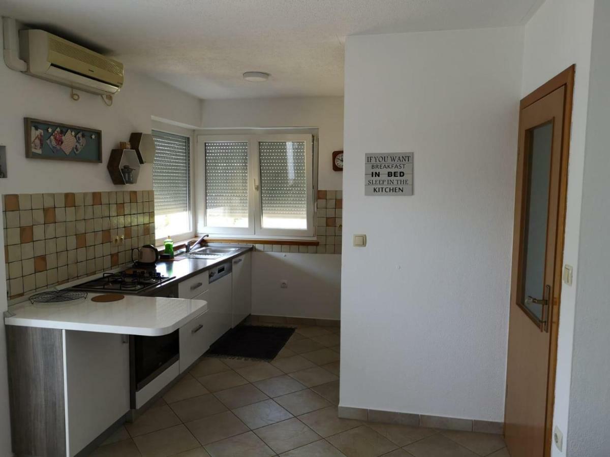 Oasis Of Peace Apartment Omiš Exteriér fotografie
