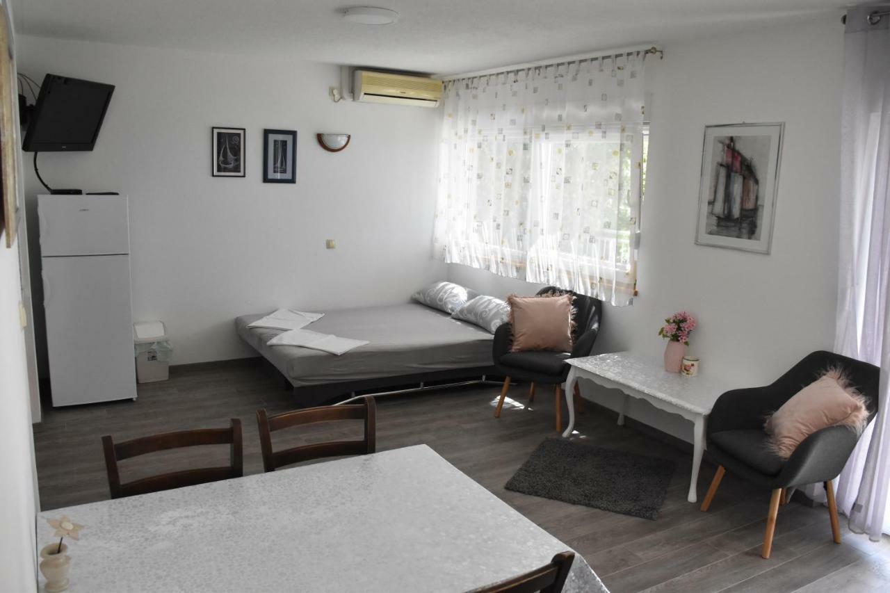 Oasis Of Peace Apartment Omiš Exteriér fotografie